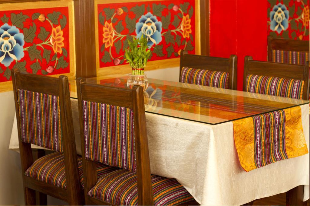 Hotel Yambu Kathmandu Esterno foto