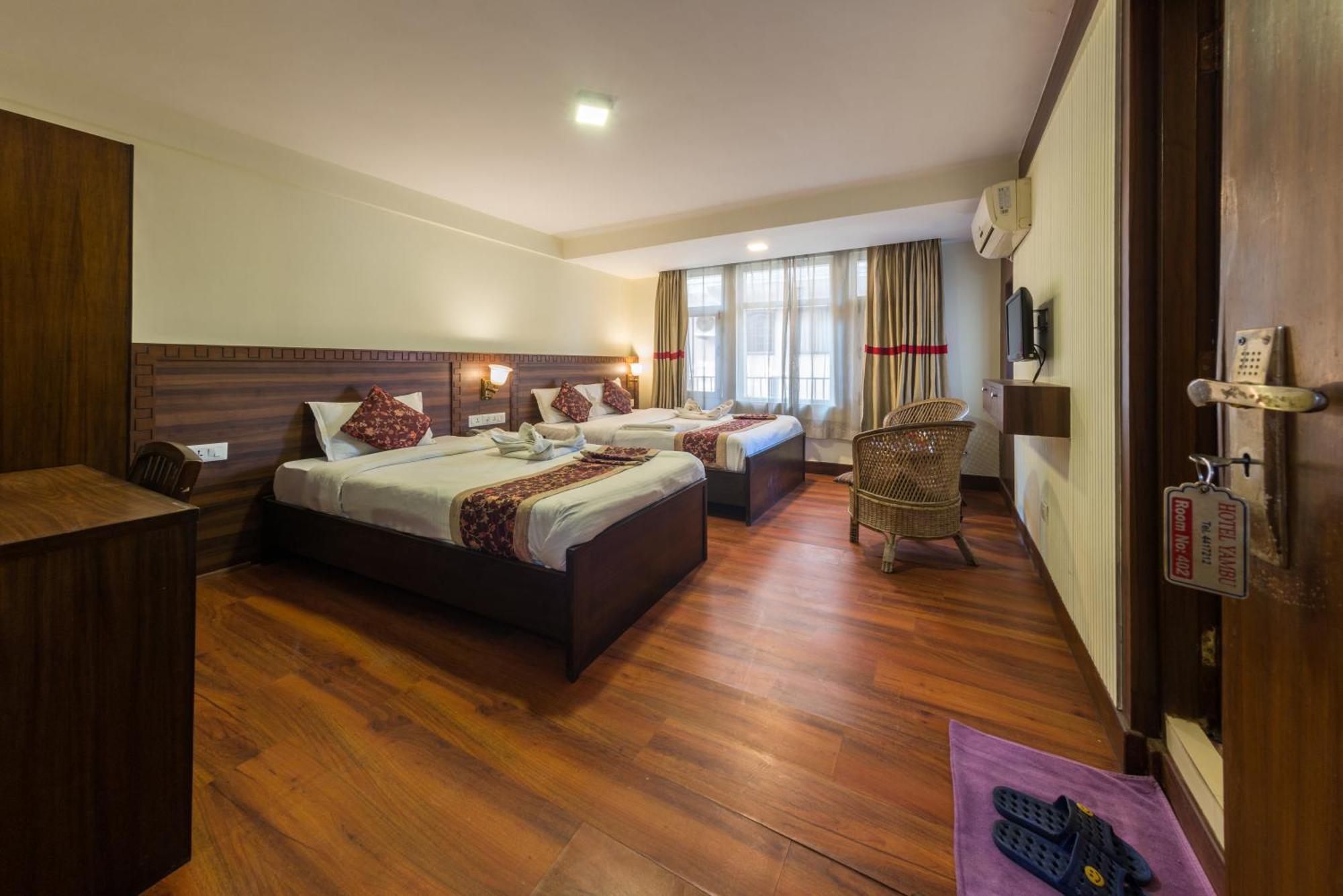 Hotel Yambu Kathmandu Esterno foto