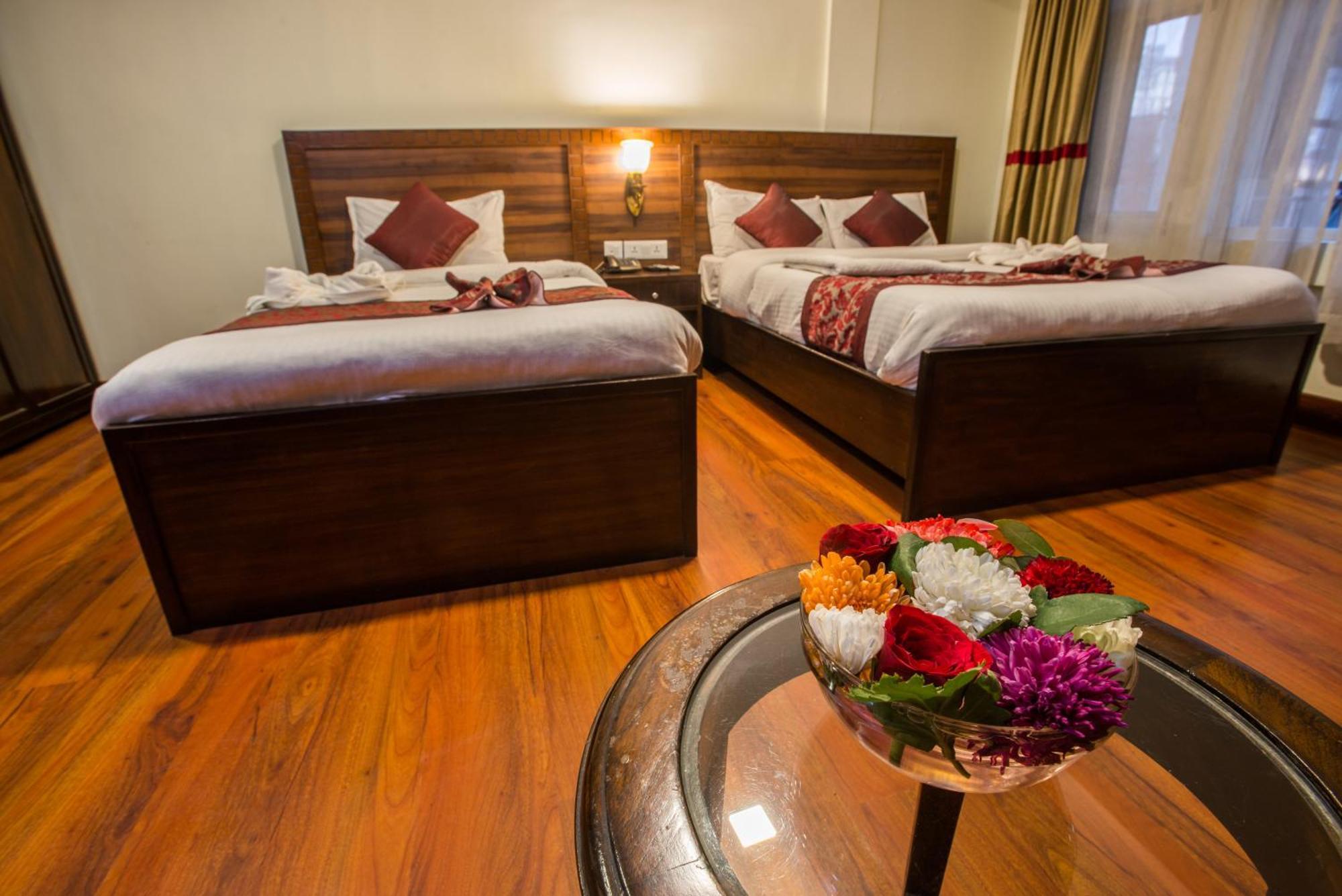 Hotel Yambu Kathmandu Esterno foto