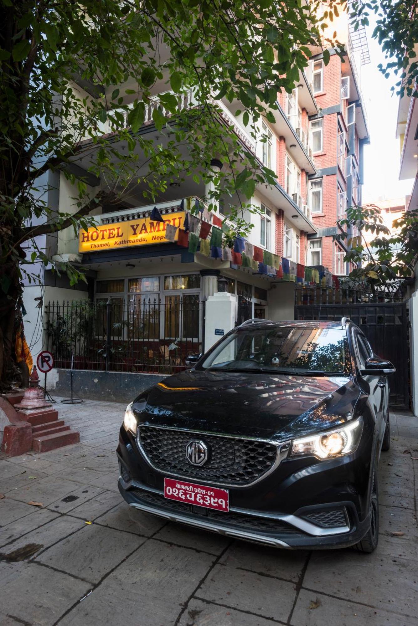 Hotel Yambu Kathmandu Esterno foto