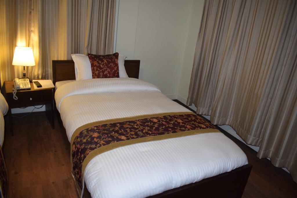 Hotel Yambu Kathmandu Esterno foto