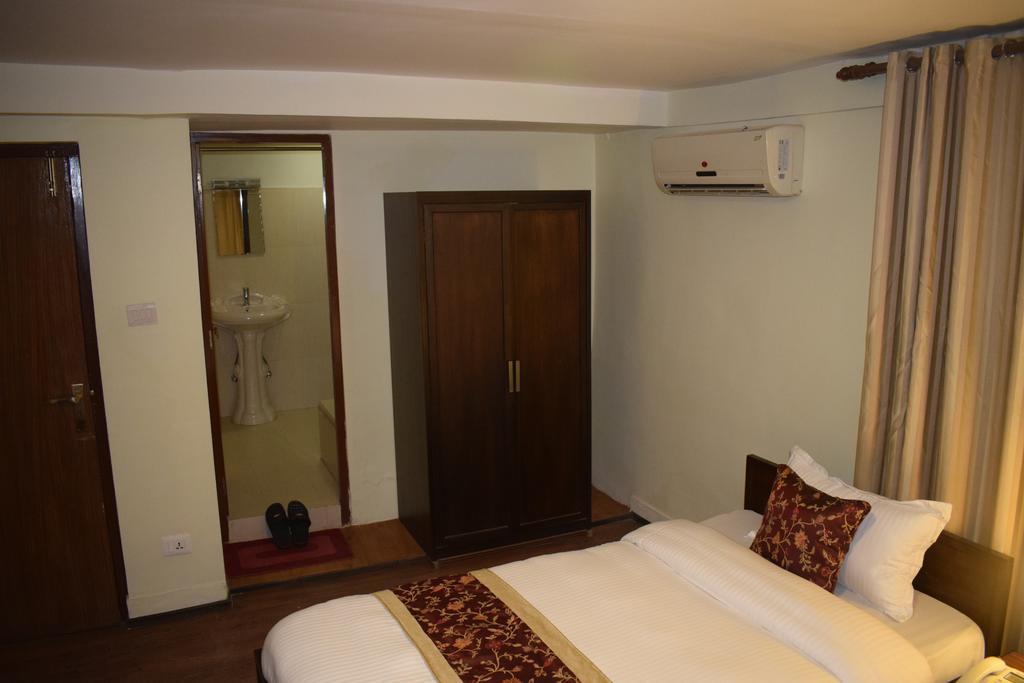 Hotel Yambu Kathmandu Esterno foto
