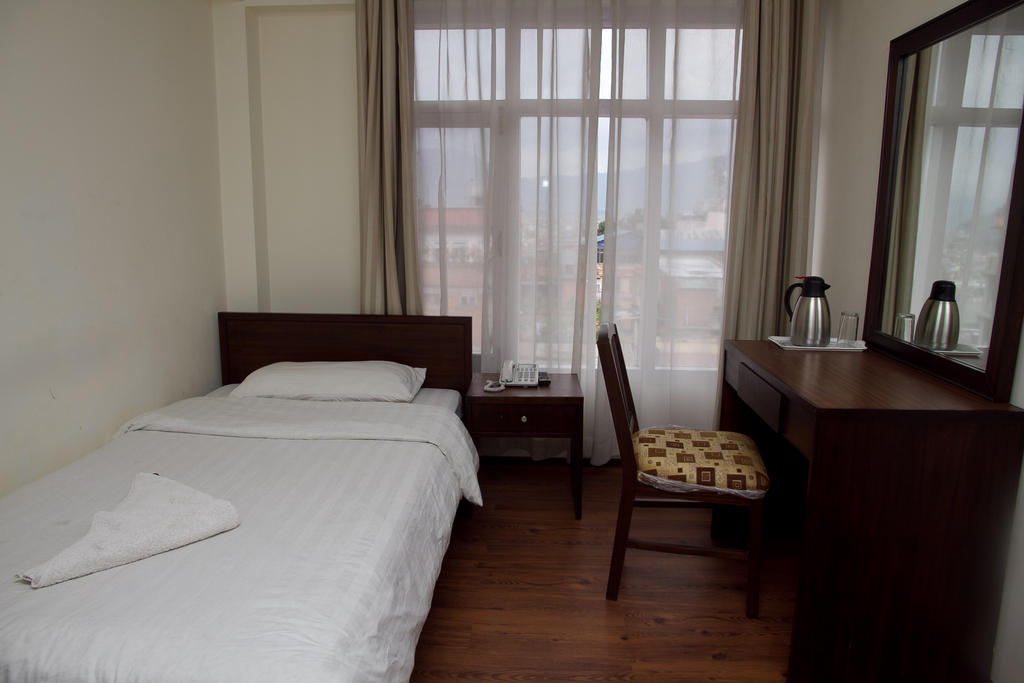 Hotel Yambu Kathmandu Esterno foto